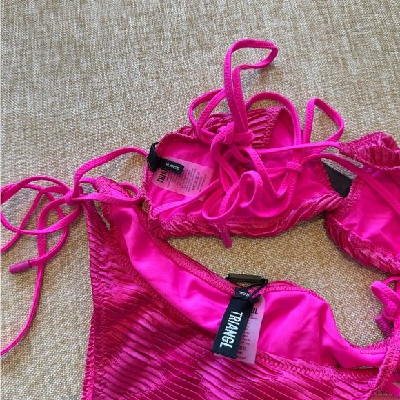 NWT TRIANGL BIKINI - Picture 2 of 4